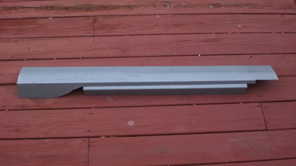 OUTER ROCKER PANEL; RH (REPRODUCTION)