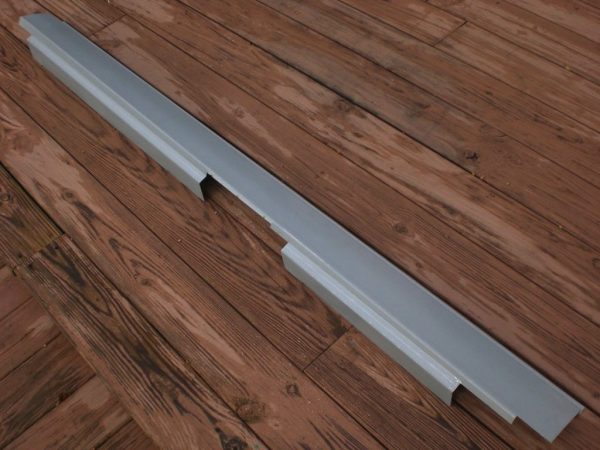 OUTER ROCKER PANEL; RH (REPRODUCTION)