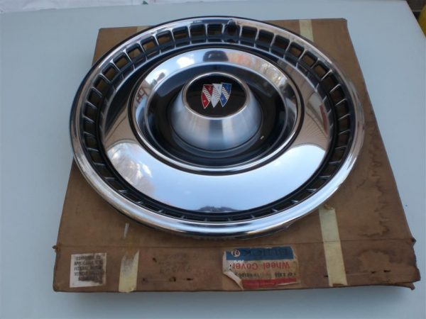 FULL WHEEL COVER; STANDARD (#1380132)